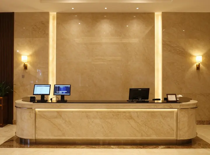 Hotels & Resorts